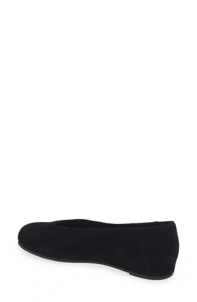 Eileen Fisher Una 2 Suede Ballerina Flats In Black