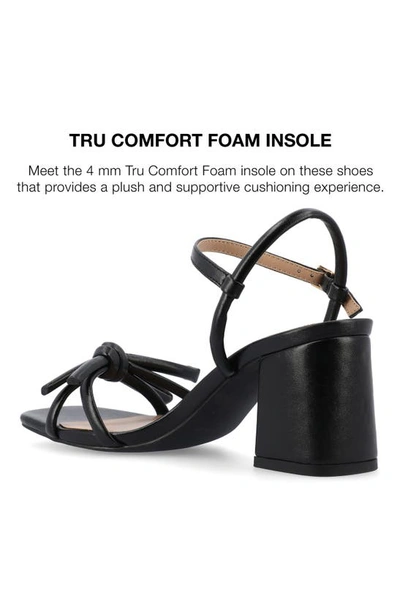 Journee Collection Meryl Block Heel Sandal In Black