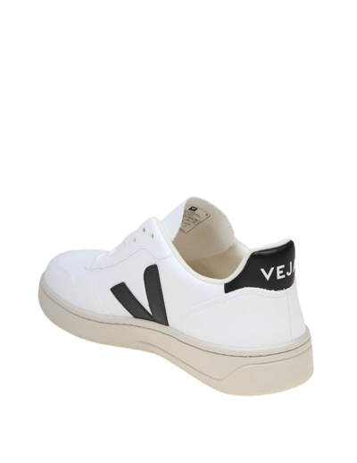 Shop Veja V 90 Sneakers In Black And White Leather In White/black