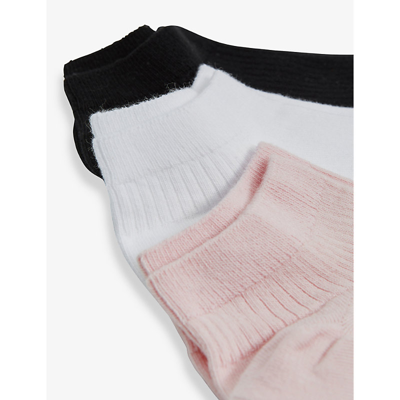 Shop Reiss Women's Black/blush Callie Pack-of-three Stretch-cotton Trainer Socks