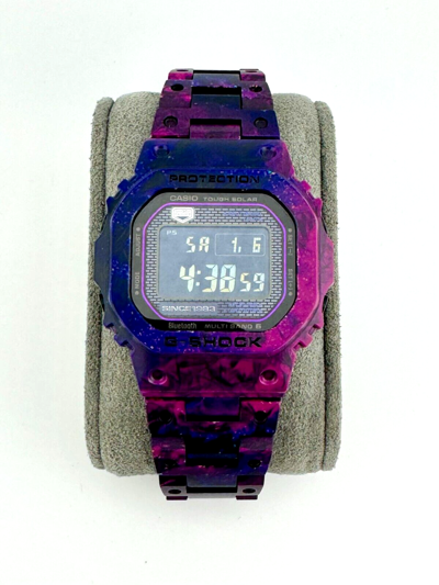 Pre-owned Casio G-shock Digital Limited Edition Watch Gcwb5000un-6 In Box With Tags