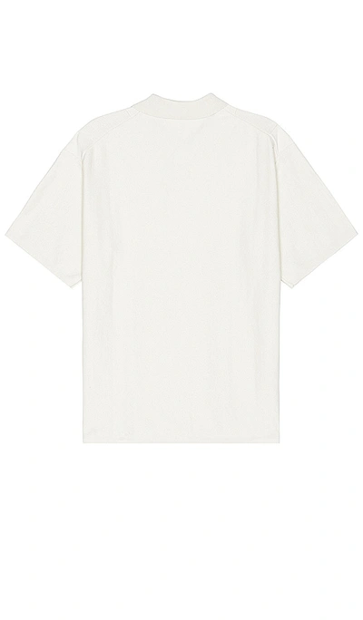 Shop Wao Short Sleeve Knit Polo In 米白