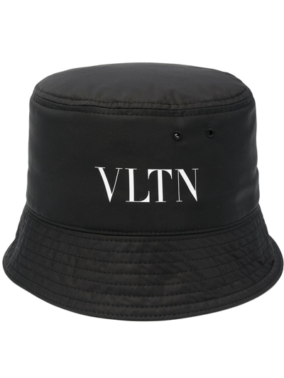 Shop Valentino Garavani Cappello Bucket Con Stampa In Black