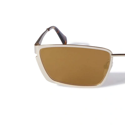 Shop Off-white Sunglasses In Gold