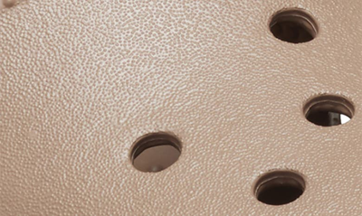 Crocs Classic Clog In Latte