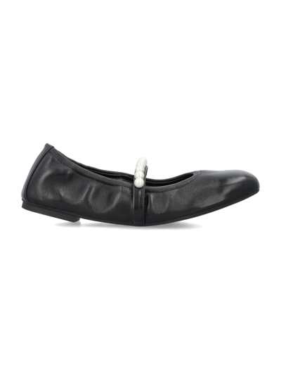 Shop Stuart Weitzman Goldie Ballet Flat In Black