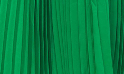 Marina Pleated Midi Dress In Kelly Green
