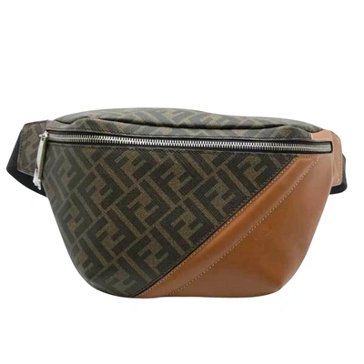 Shop Fendi -- Brown Leather Shoulder Bag ()