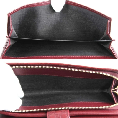 Shop Gucci Burgundy Leather Wallet  ()