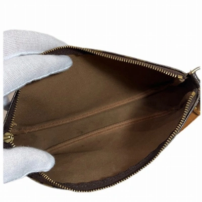 Pre-owned Louis Vuitton Pochette Accessoire Brown Canvas Clutch Bag ()