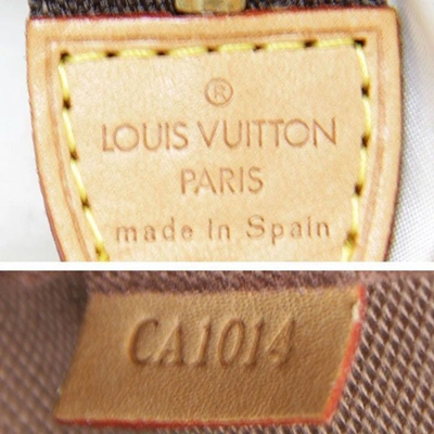 Pre-owned Louis Vuitton Pochette Accessoire Brown Canvas Clutch Bag ()
