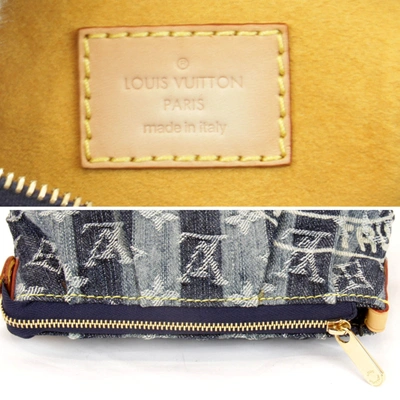 Pre-owned Louis Vuitton Pochette Grey Denim - Jeans Clutch Bag ()