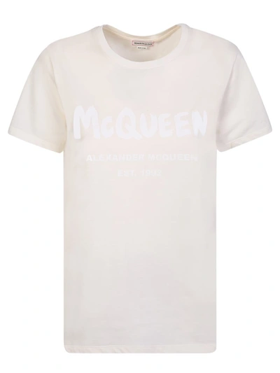 Shop Alexander Mcqueen T-shirts In Pink