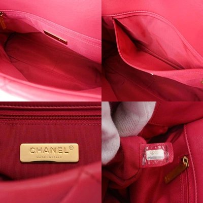Pre-owned Chanel 19 Pink Leather Shoulder Bag ()