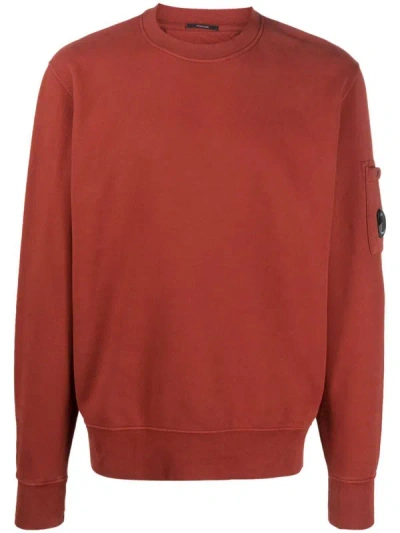 Shop C.p. Company Brushed & Emerized Diagonal Fleece Lens Sweatshirt Clothing In Red