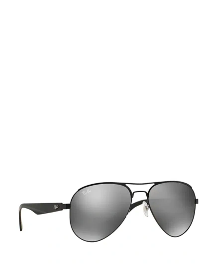Shop Ray Ban Ray-ban Sunglasses In Matte Black