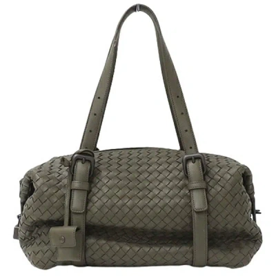 Shop Bottega Veneta Intrecciato Grey Leather Shoulder Bag ()