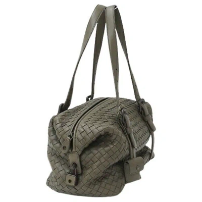 Shop Bottega Veneta Intrecciato Grey Leather Shoulder Bag ()