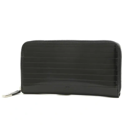 Shop Dior -- Black Leather Wallet  ()