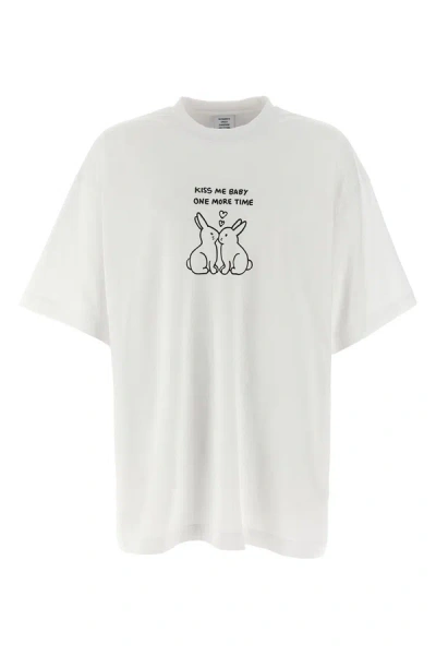 Shop Vetements Women 'kissing Bunnies' T-shirt In White