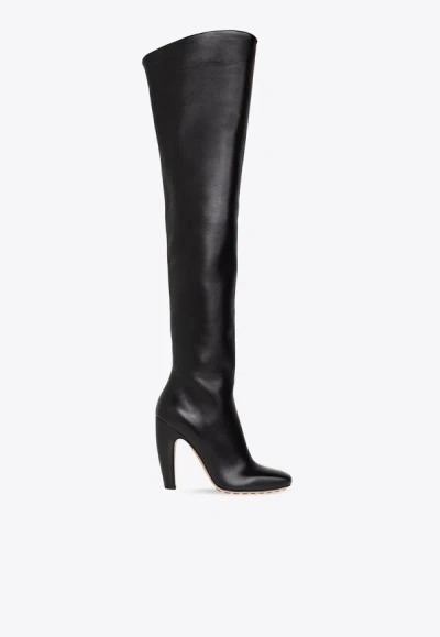 Shop Bottega Veneta Canalazzo 100 Over-the-knee Calf Leather Boots In Black
