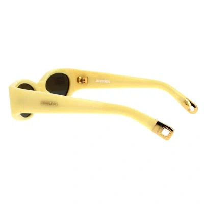 Jacquemus Elongated Cat-eye Sunglasses With Smooth Acetate Frame In Yellow