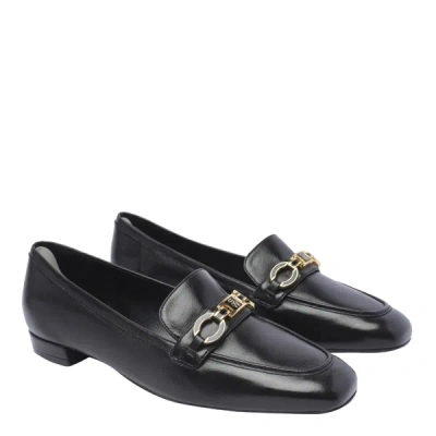 Stuart Weitzman Signature Square Leather Loafers In Black