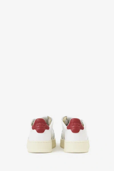 Autry Medalist Sneakers In White