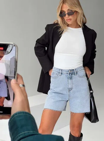 Pp Dnm Impala Shorts Light Wash In Denim