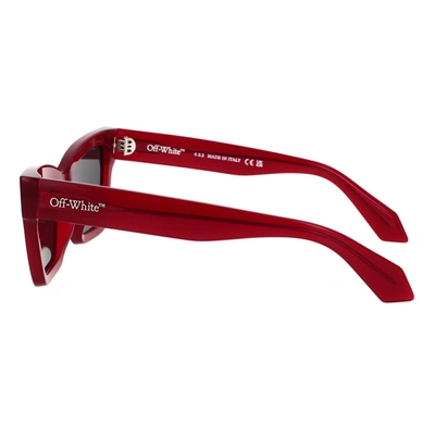 Shop Off-white Sunglasses In Red