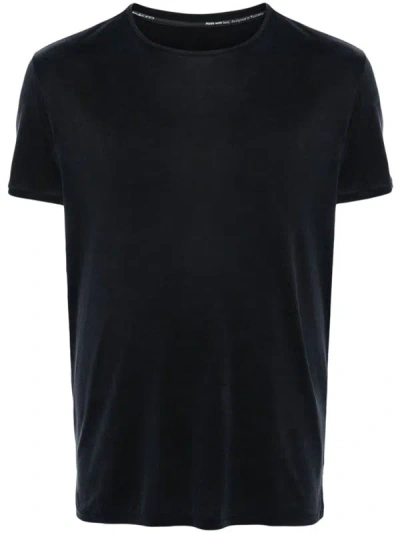 Shop Rrd T-shirt With Side Vents In Black