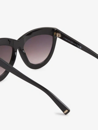Shop Tom Ford Doris Oval Sunglasses In Negre