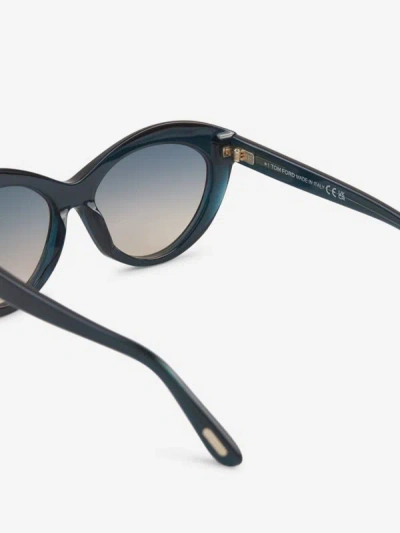 Shop Tom Ford Toni Oval Sunglasses In Decoración Del Logo "t" De Metal