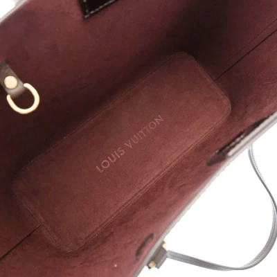 Pre-owned Louis Vuitton Long Beach Burgundy Patent Leather Tote Bag ()