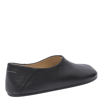 Shop Mm6 Maison Margiela Flat Shoes In Black