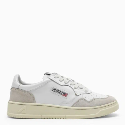 Autry Low Sneaker With Perforated Detailing And Contrast Panel In White