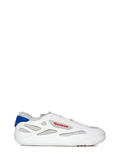Shop Reebok Club C Fwd Sneakers In Bianco