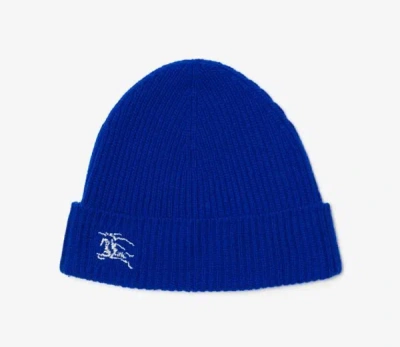 Shop Burberry Ribbed Cashmere Beanie In Blue