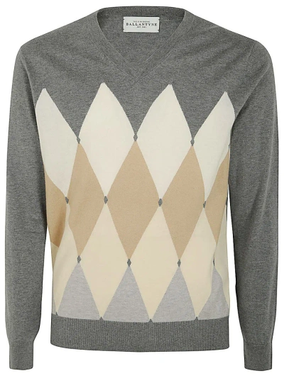 Ballantyne V Neck Pullover In Grey