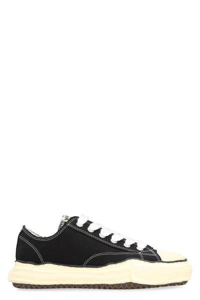 Shop Miharayasuhiro Maison Mihara Yasuhiro Peterson Canvas Low-top Sneakers In Black