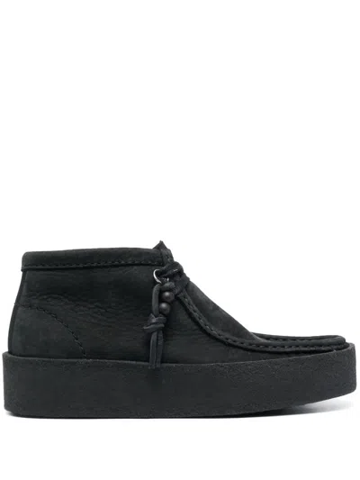Shop Clarks Wallabeecup Bt Shoes In Black