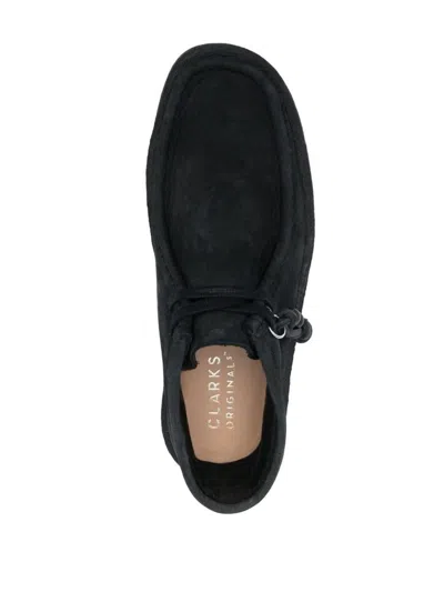Shop Clarks Wallabeecup Bt Shoes In Black