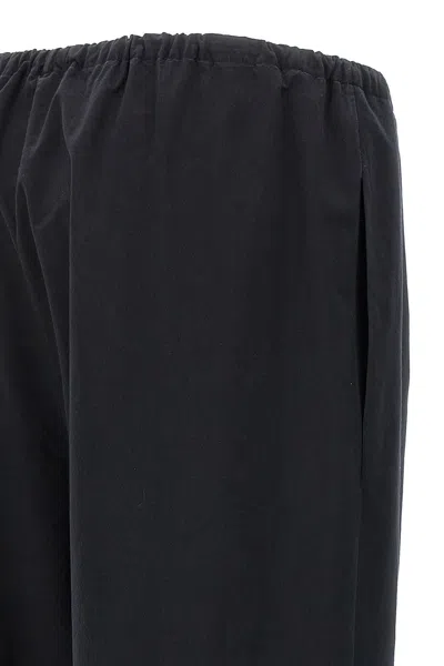 Shop The Row Women 'jugi' Pants In Black
