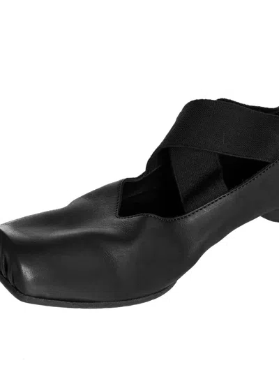 Shop Uma Wang Flat Shoes In Black