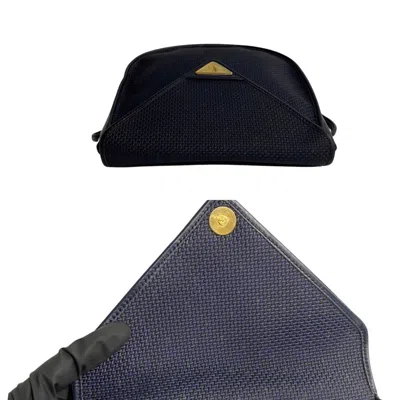 Shop Saint Laurent Navy Leather Shoulder Bag ()