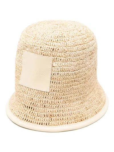 Jacquemus Le Bob Ficiu Bucket Cap In White