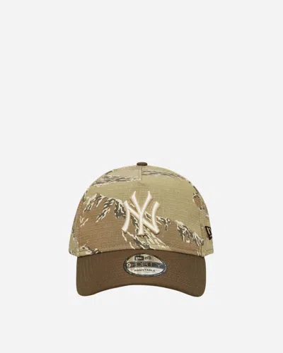 Shop New Era New York Yankees 9forty A-frame Adjustable Cap Two-tone Tiger Camo In Green