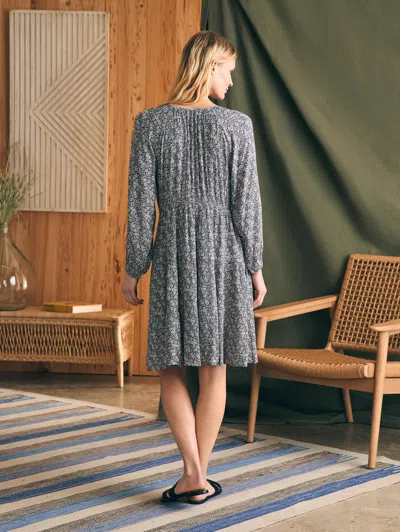 Faherty Sirene Dress In Navy Ditsy Floral