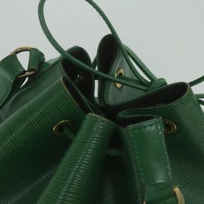 Pre-owned Louis Vuitton Noe Green Leather Shoulder Bag ()