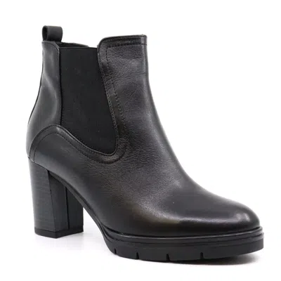 Shop Ateliers Ruby Leather Ankle Bootie In Black